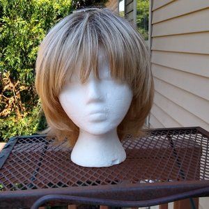 Womens Long Layered Blonde Wig